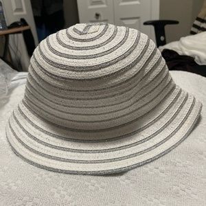 Physician Endorsed Capri sunhat